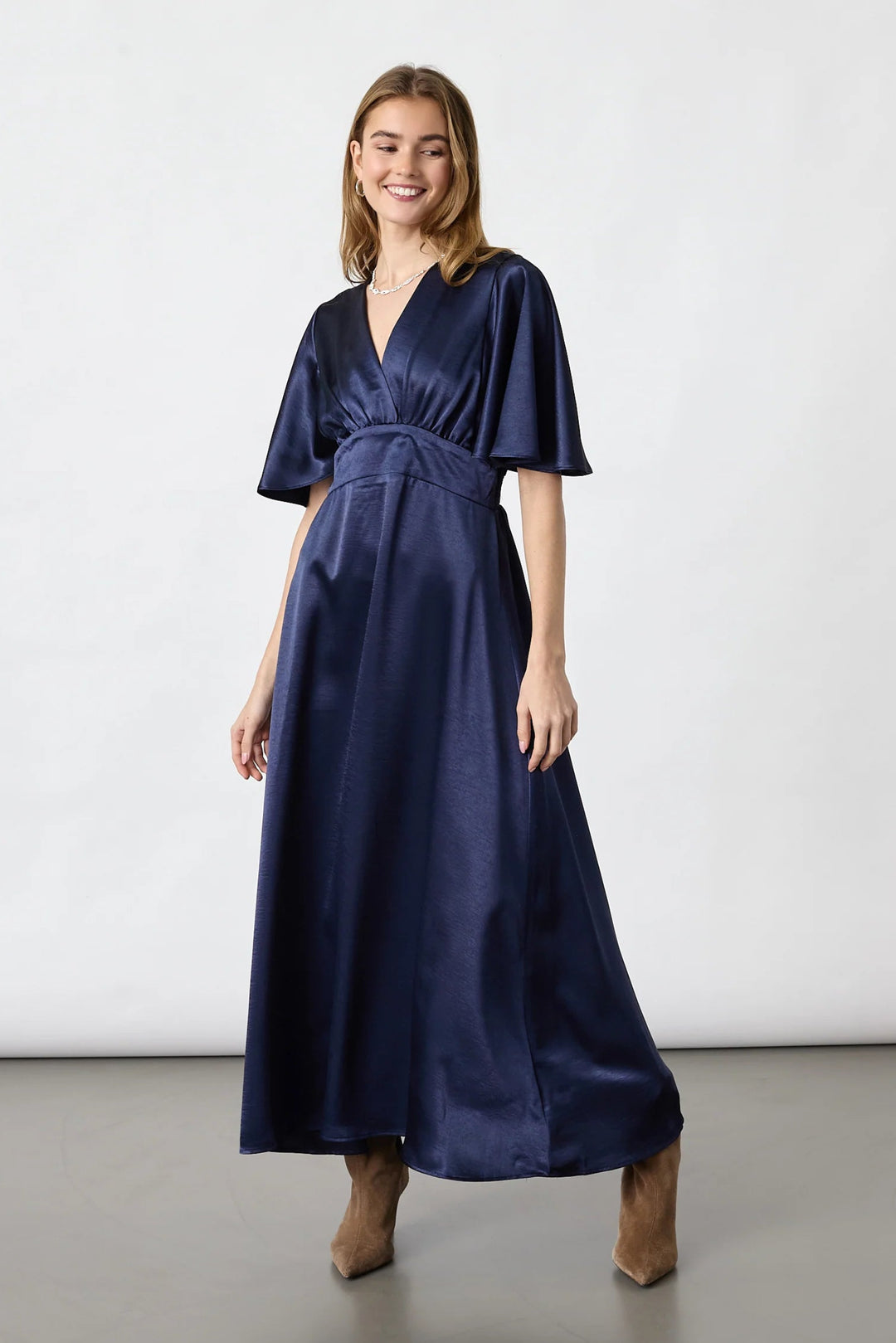 Sisters Point - Gisela-Dr16 19165 - 427 - Midnight Blue