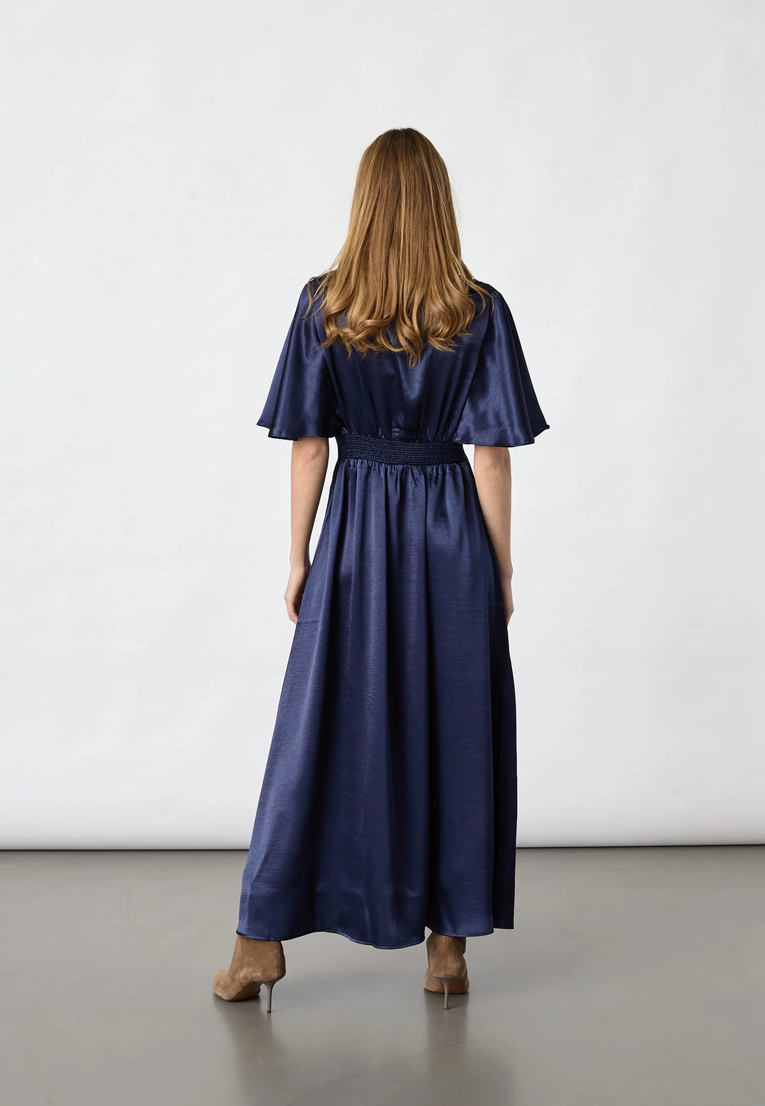 Sisters Point - Gisela-Dr16 19165 - 427 - Midnight Blue