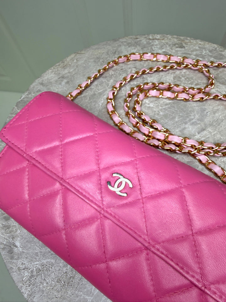 Preloved Vintageline X Molly&My  - Chanel Classic Flap Wallet 2  - Pink