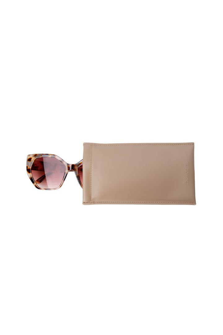 Black Colour - Bcnala Sunglasses 4004 - Lt. Tortoise