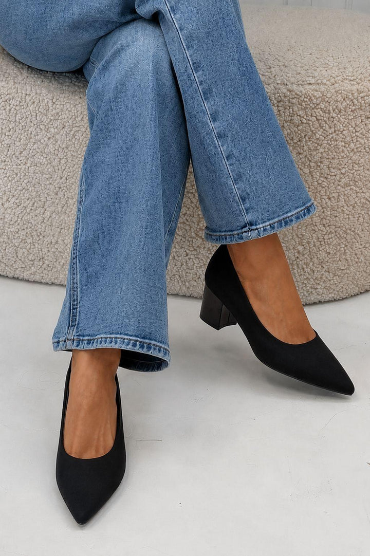 Bloom - Amaranth Stiletto - Black Stiletter 