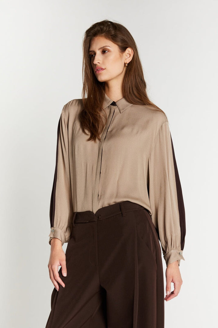 Bruuns Bazaar - Kamillebblure Shirt BBW5162 - Roasted Cashew