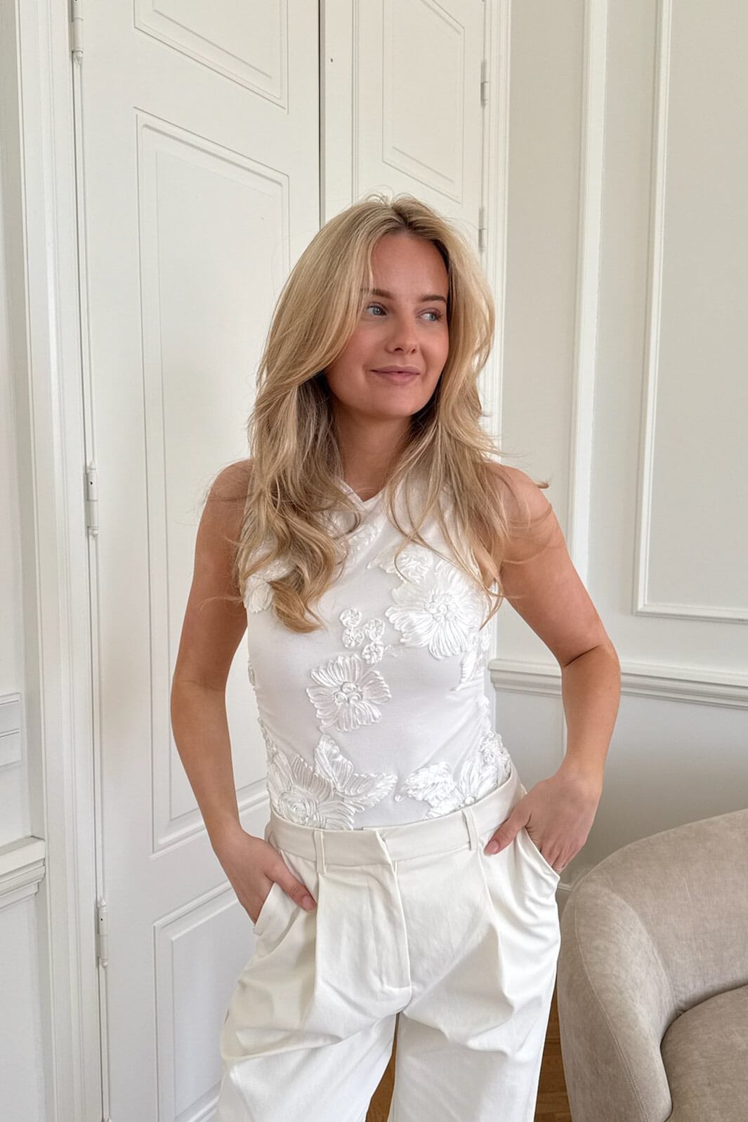 BYIC - Miraic Mesh Top A23745 - White Flower