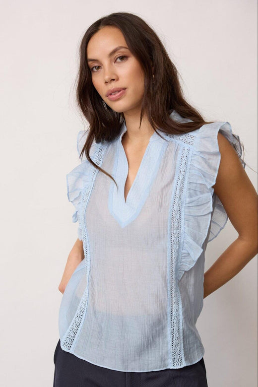 Co´Couture - Avicc Lace Ss V-Top 500168 - 40004 - Pale Blue Toppe 