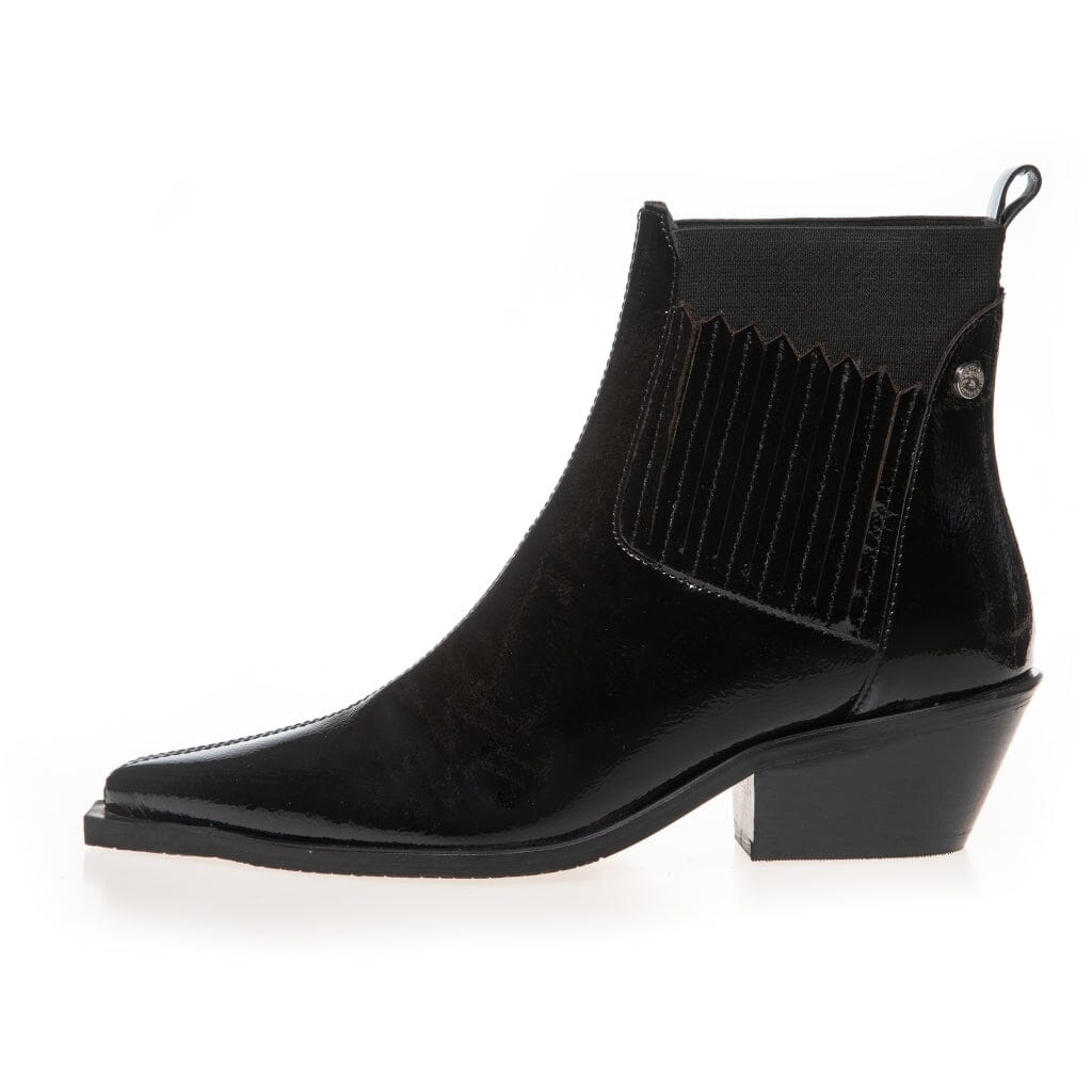 Copenhagen Shoes - The Walking Boot Patent - 0011 Black Patent Støvler 