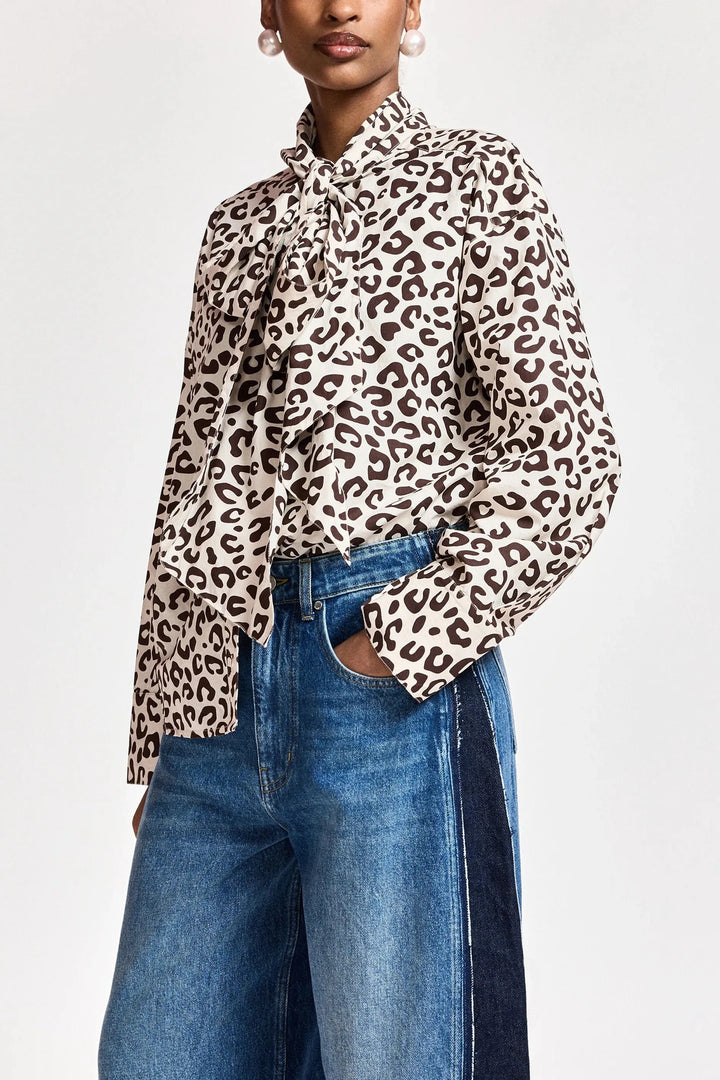 Essentiel Antwerp - Khaleesi Pussy Bow Tie Shirt - K3ba Combo3 Bear Me Skjorter 
