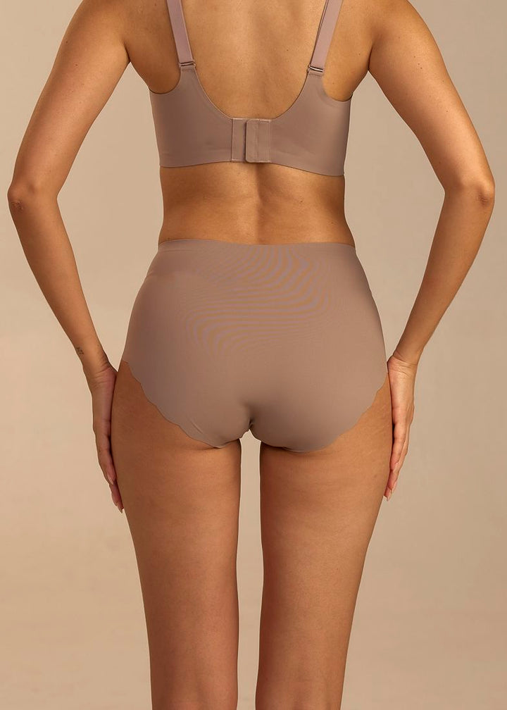 Femifemme - Invisible Highwaist Maxi Trusser - Mocha Trusser 