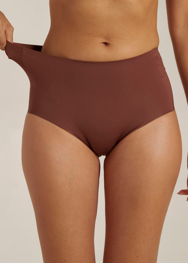 Femifemme - Invisible Highwaist Maxi Trusser - Velvet Chocolate Trusser 