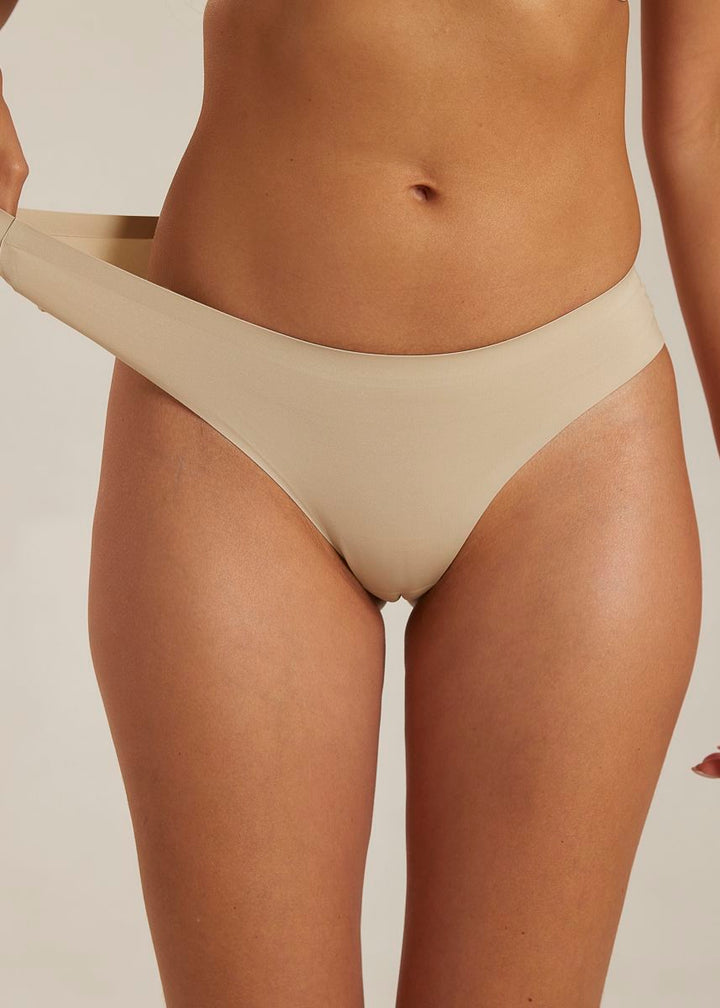 Femifemme - Invisible Soft Brazilian - Sand Trusser 