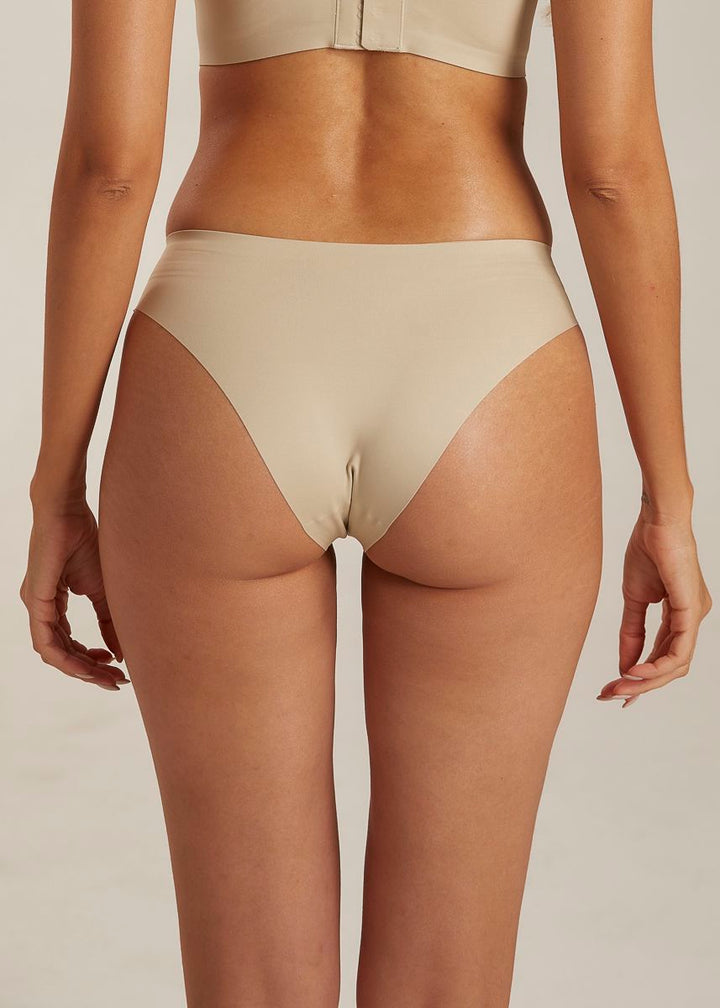 Femifemme - Invisible Soft Brazilian - Sand Trusser 