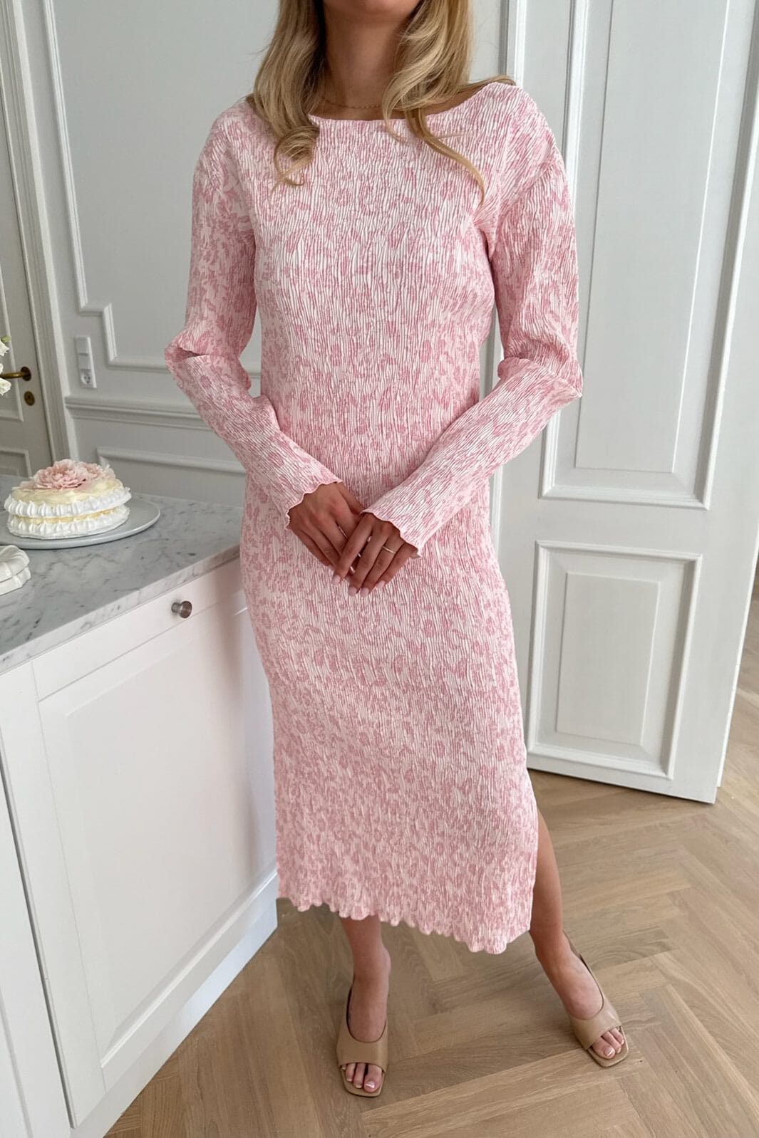 BYIC - Odaic Dress A1015 - Light Pink Floral