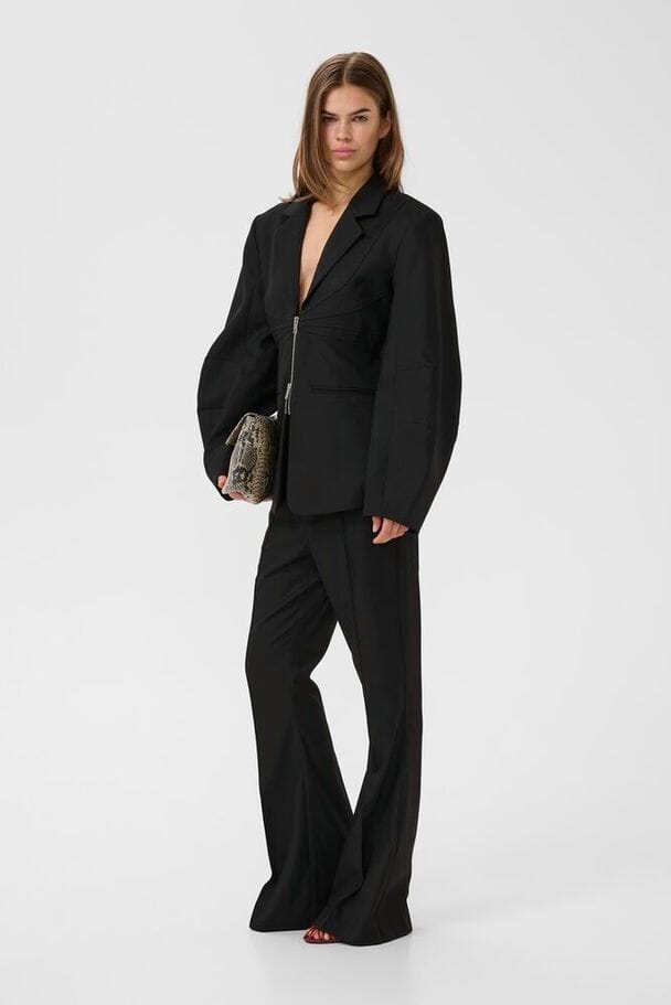 Gestuz - Gztitta Blazer 10911125 - 100017 - Black Blazere 