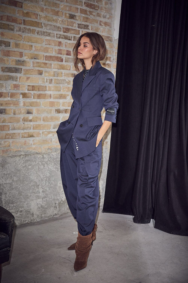 Haute L'Amitié - Pin Pleat Pant HL10796 - Navy Bukser 