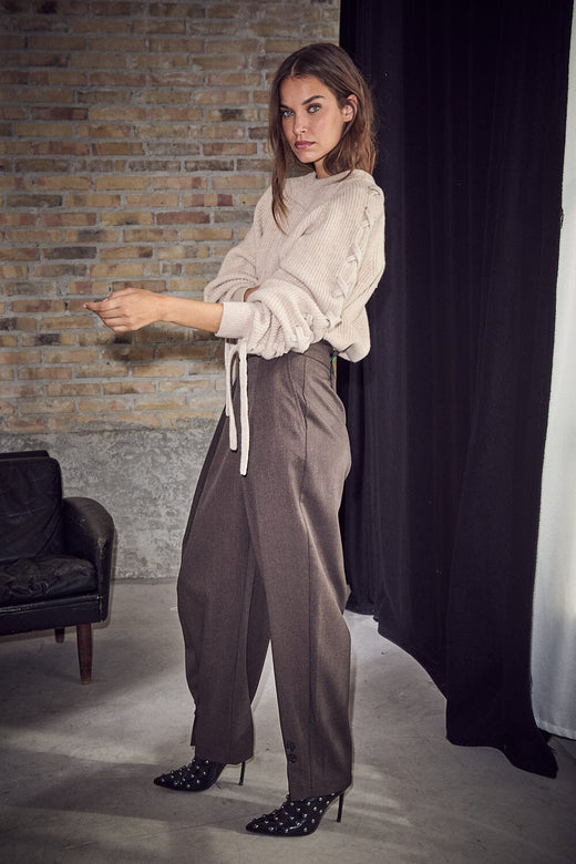Haute L'Amitié - Zeppe Pleat Pant HL10789 - Mocca Melange Bukser 
