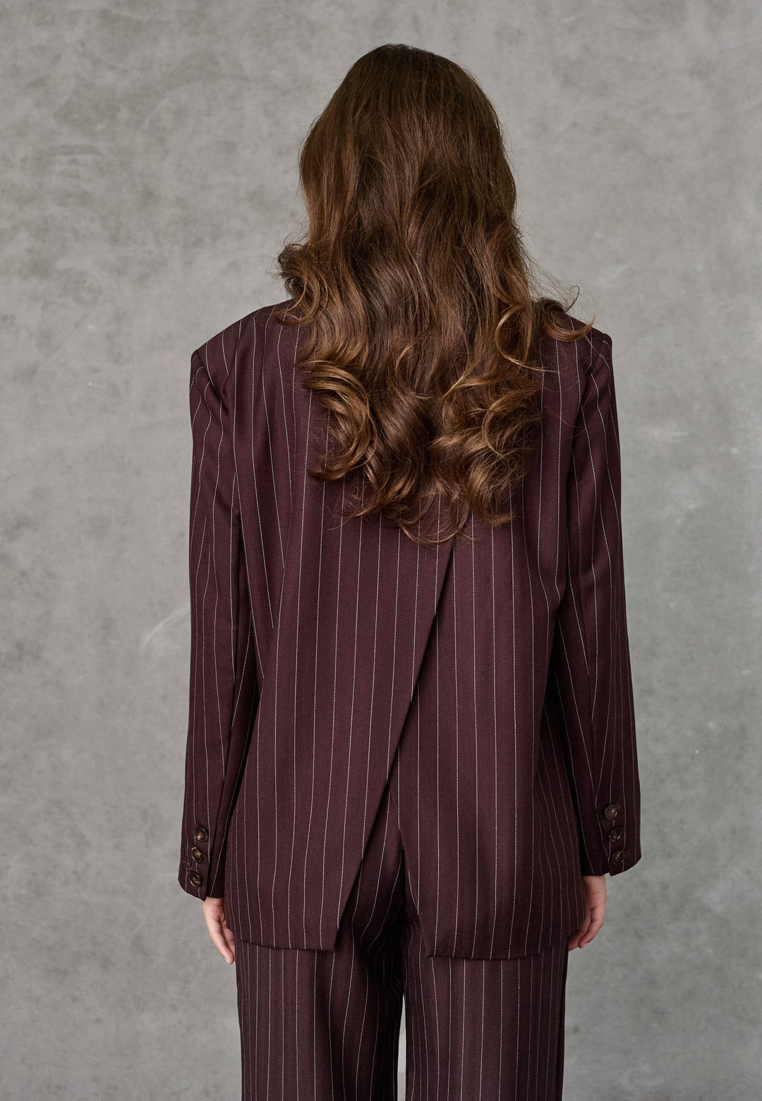 Love & Divine - Love1648 20306 - 834 - Brown Pinstripes Blazere 