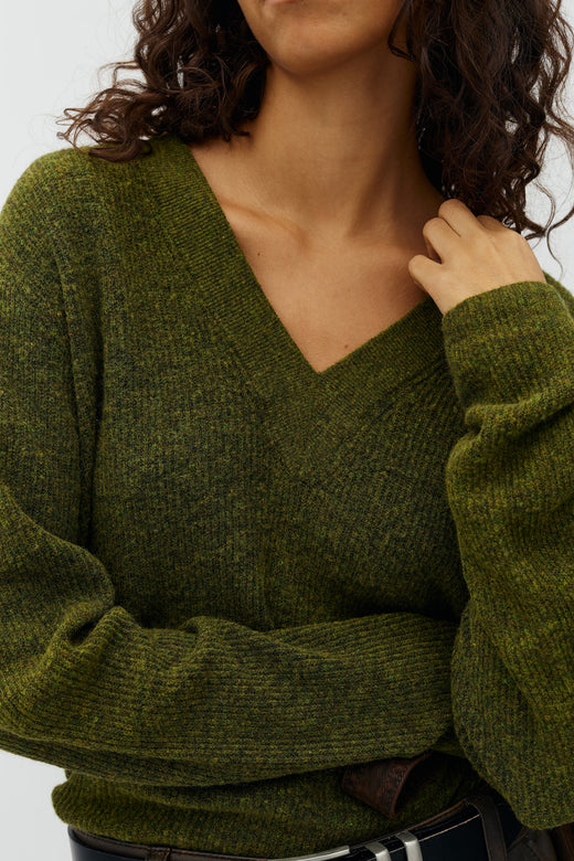 MbyM - Asato V-M 64921292 - Y50 - Warm Olive Melange Strikbluser 