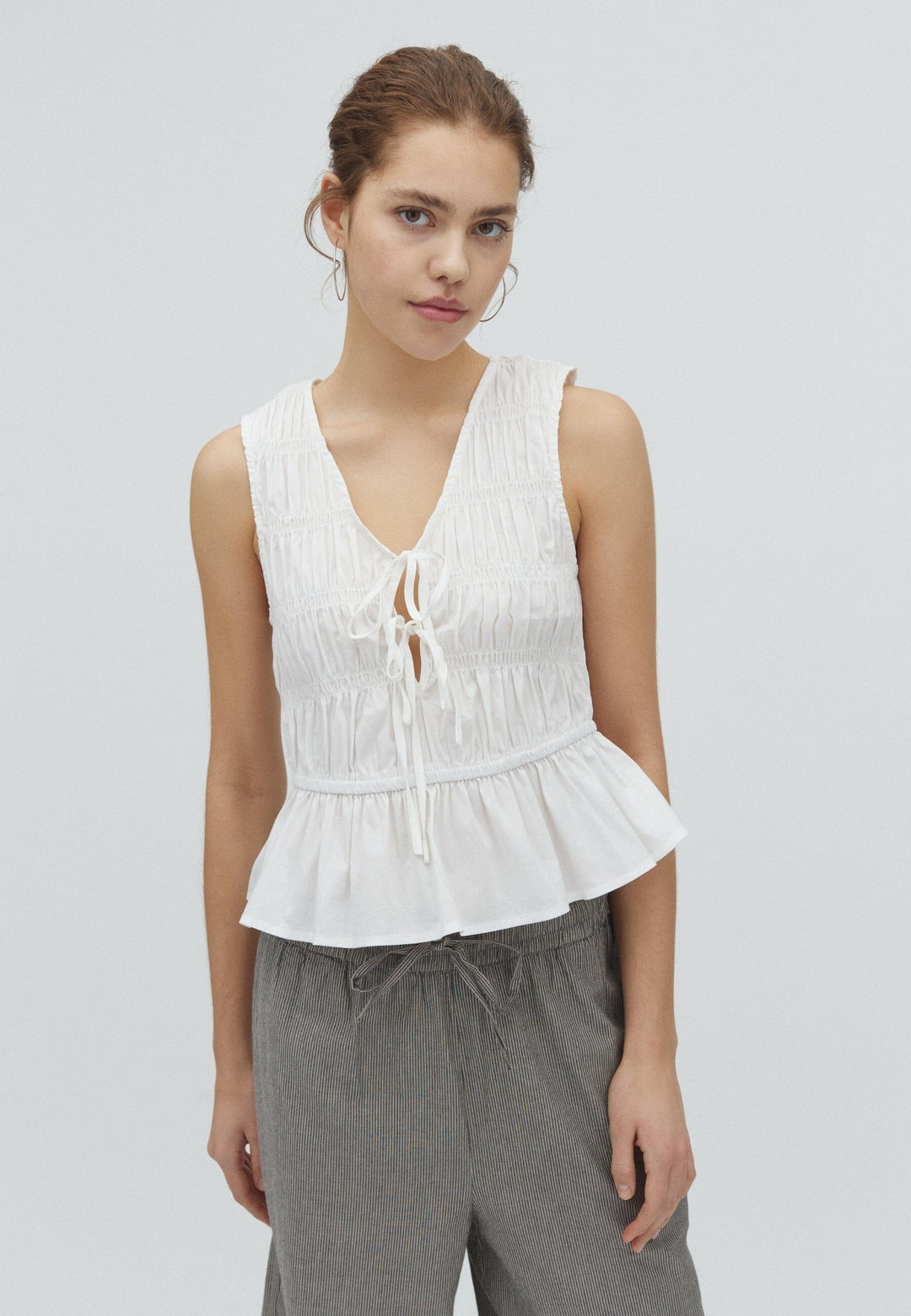 MbyM - Cyra-M 64101044 - 800 - White Bluser 