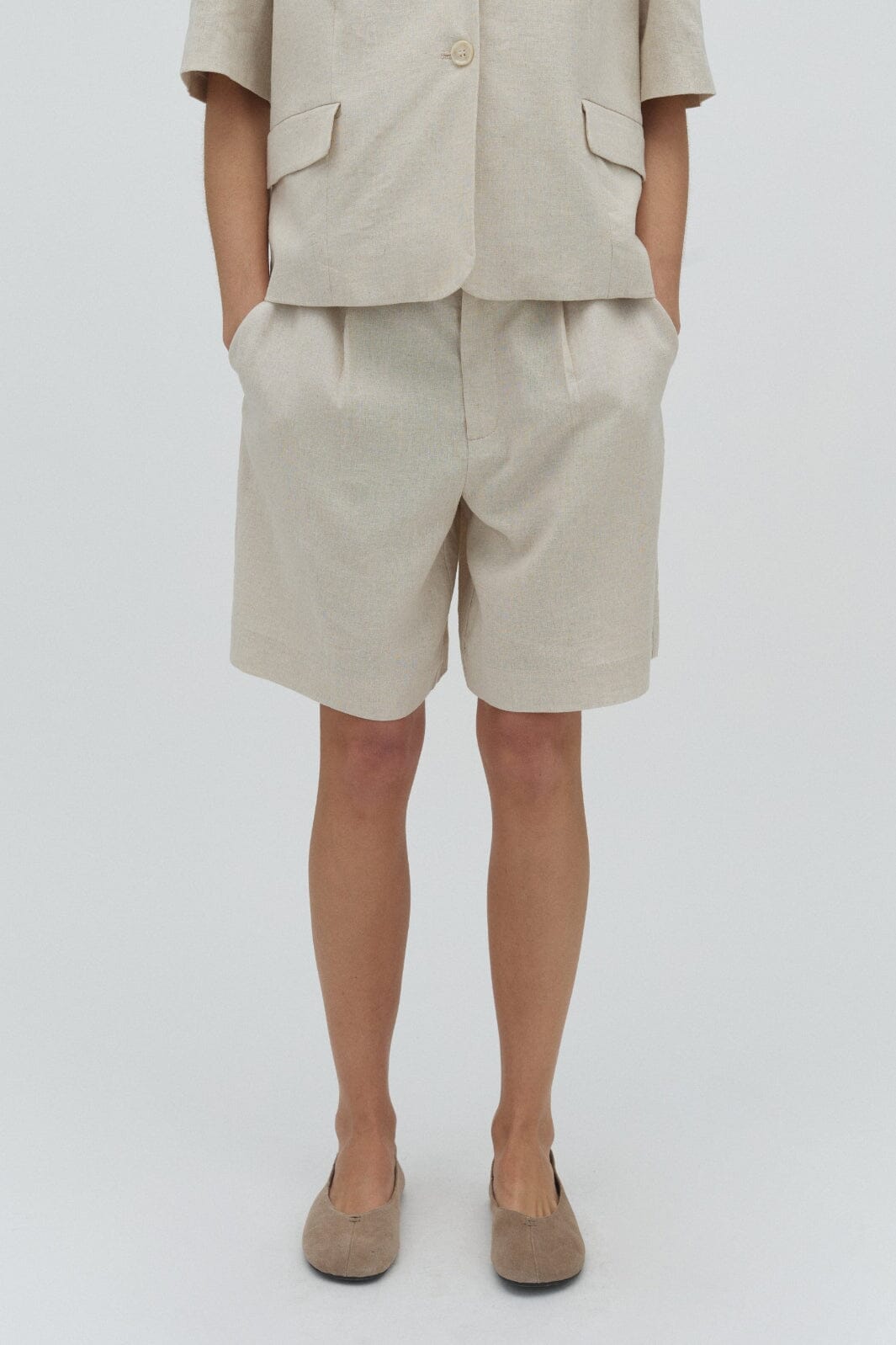 MbyM - Guri-M 31779531 - H47 - Natural Linen Shorts 