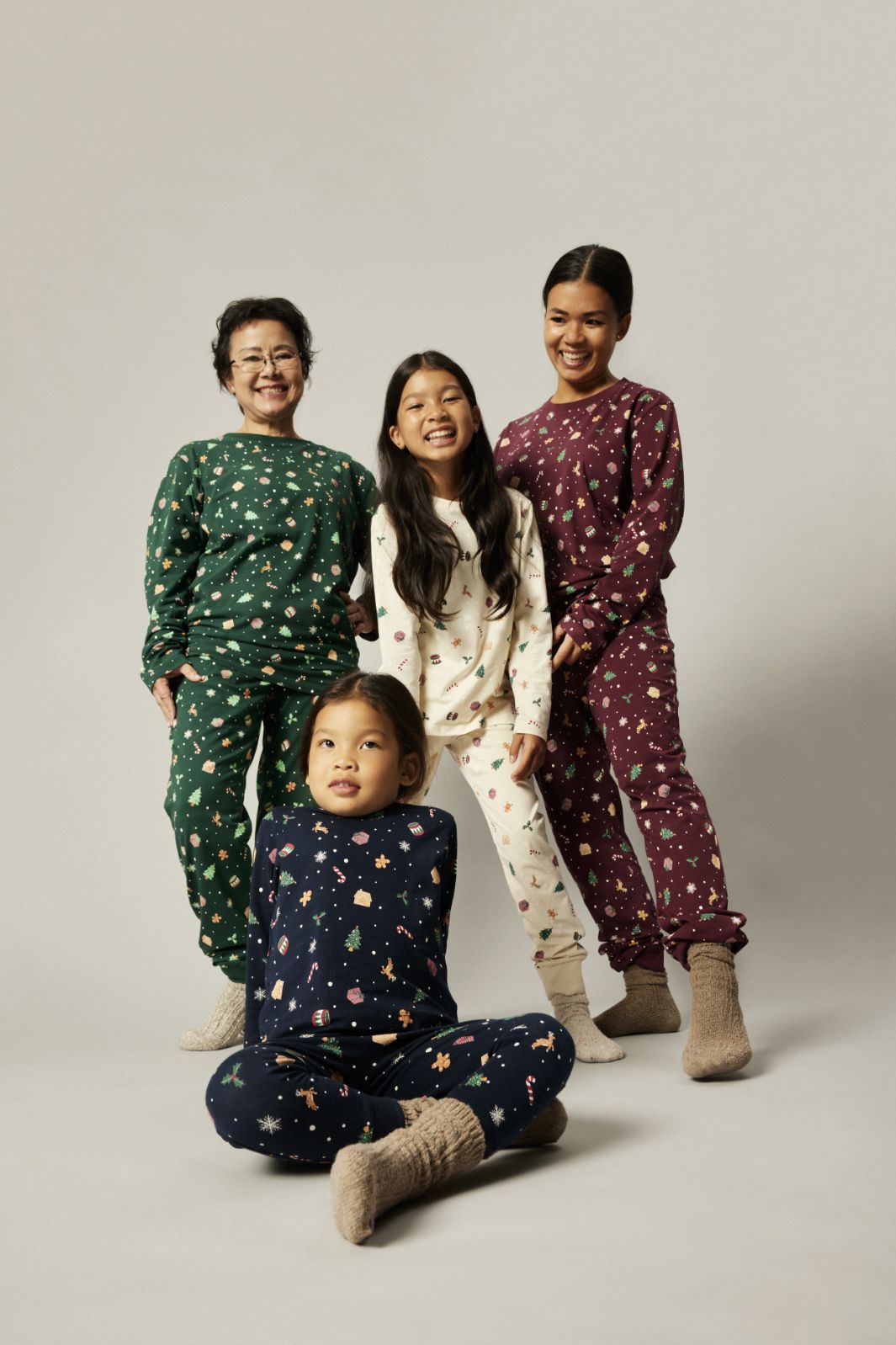 Name It - Nanvismas Ls Nightset - 4918983 Botanical Garden Xmas Aop Nattøj 
