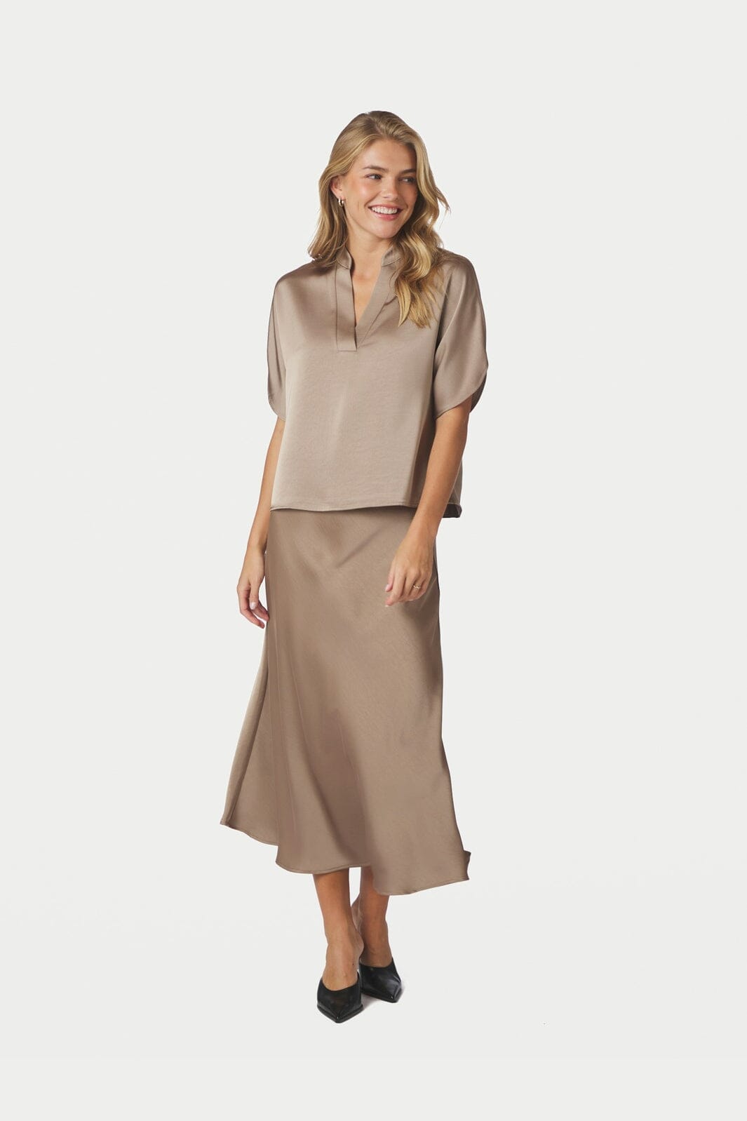 Neo Noir - Anelle Heavy Sateen Blouse 168286 - 811 - Dark Taupe