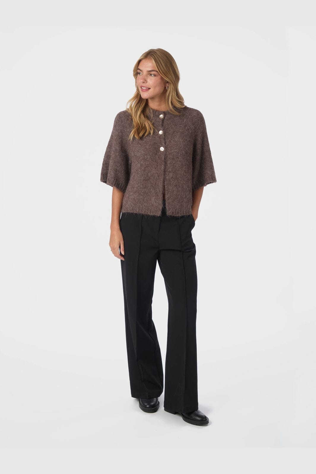Neo Noir - Benuta Fluffy Knit Cardigan 165816 - 928 - Light Brown