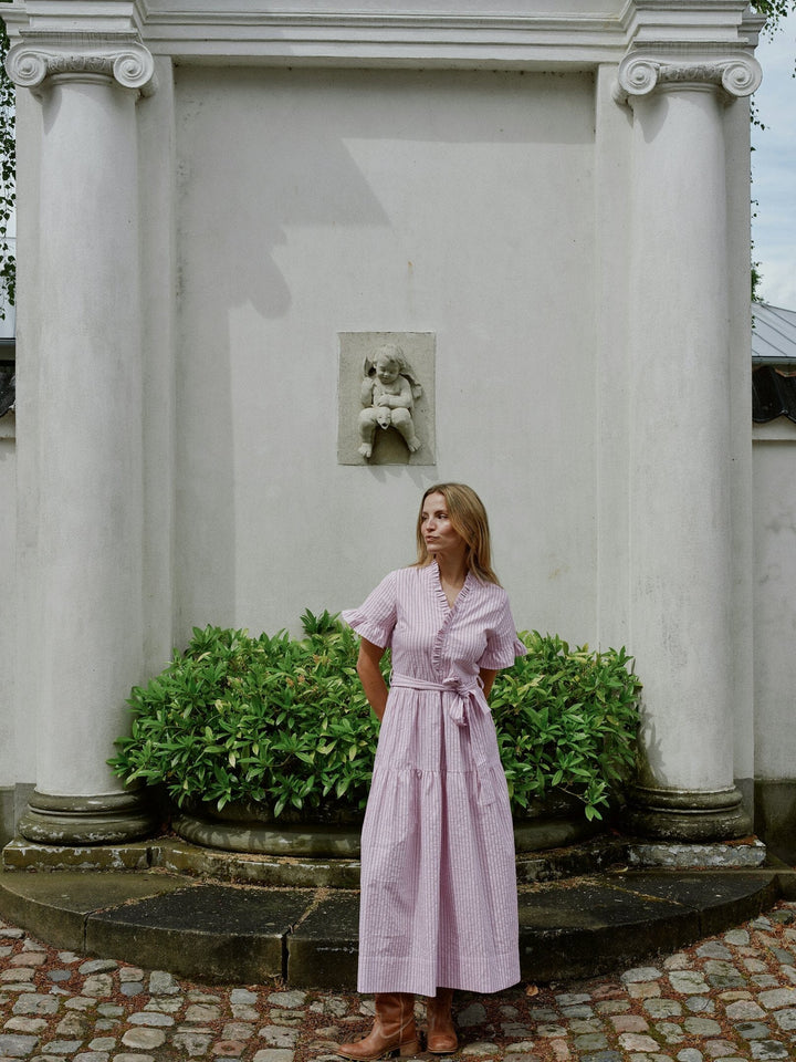 Neo Noir - Nessie Structure Stripe Dress 169739 - 754 - Light Pink Kjoler 