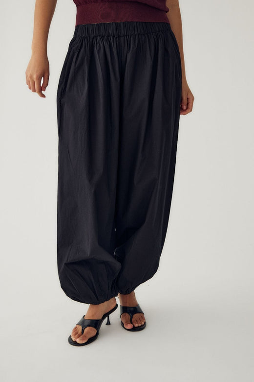 Noella - N-Nerine Pants 16610001 - 004 - Black Bukser 