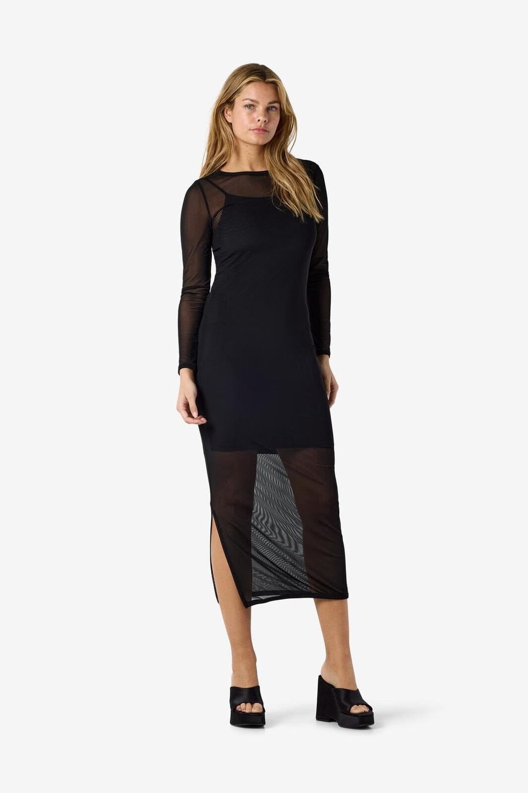 Noisy May - Nmjudith L/S Dress - 5153256 Black