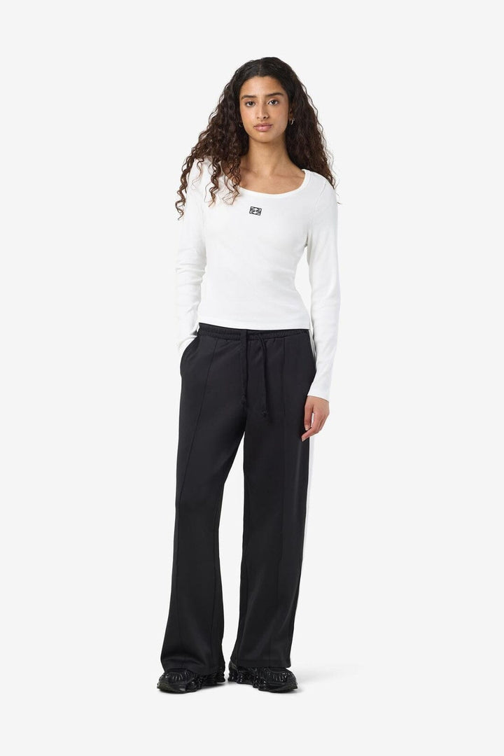 Noisy May - Nmjudy L/S Embr Top - 4863106 Cloud Dancer Black Embr