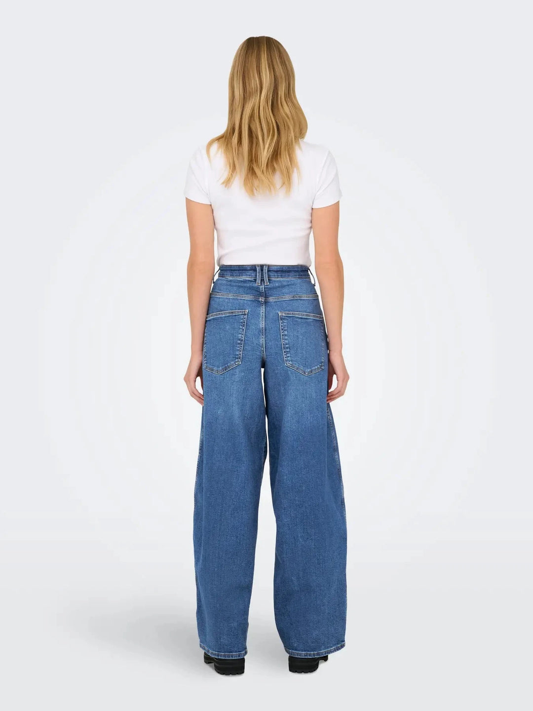 Only - Onltamy Barrel Epp - 4968777 Medium Blue Denim Jeans 