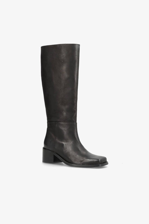 Phenumb Copenhagen - Martina Square Long Leather MARTINA SQUARE_LONG - Black