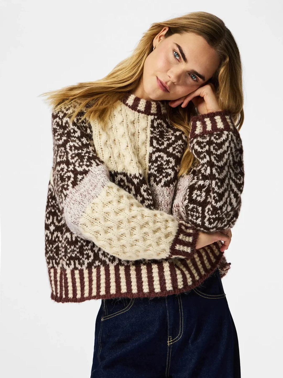 Pieces - Pcfusion Ls O-Neck Colorblock Knit - 5129668 Greige Natural Tones Colorblock Strikbluser 