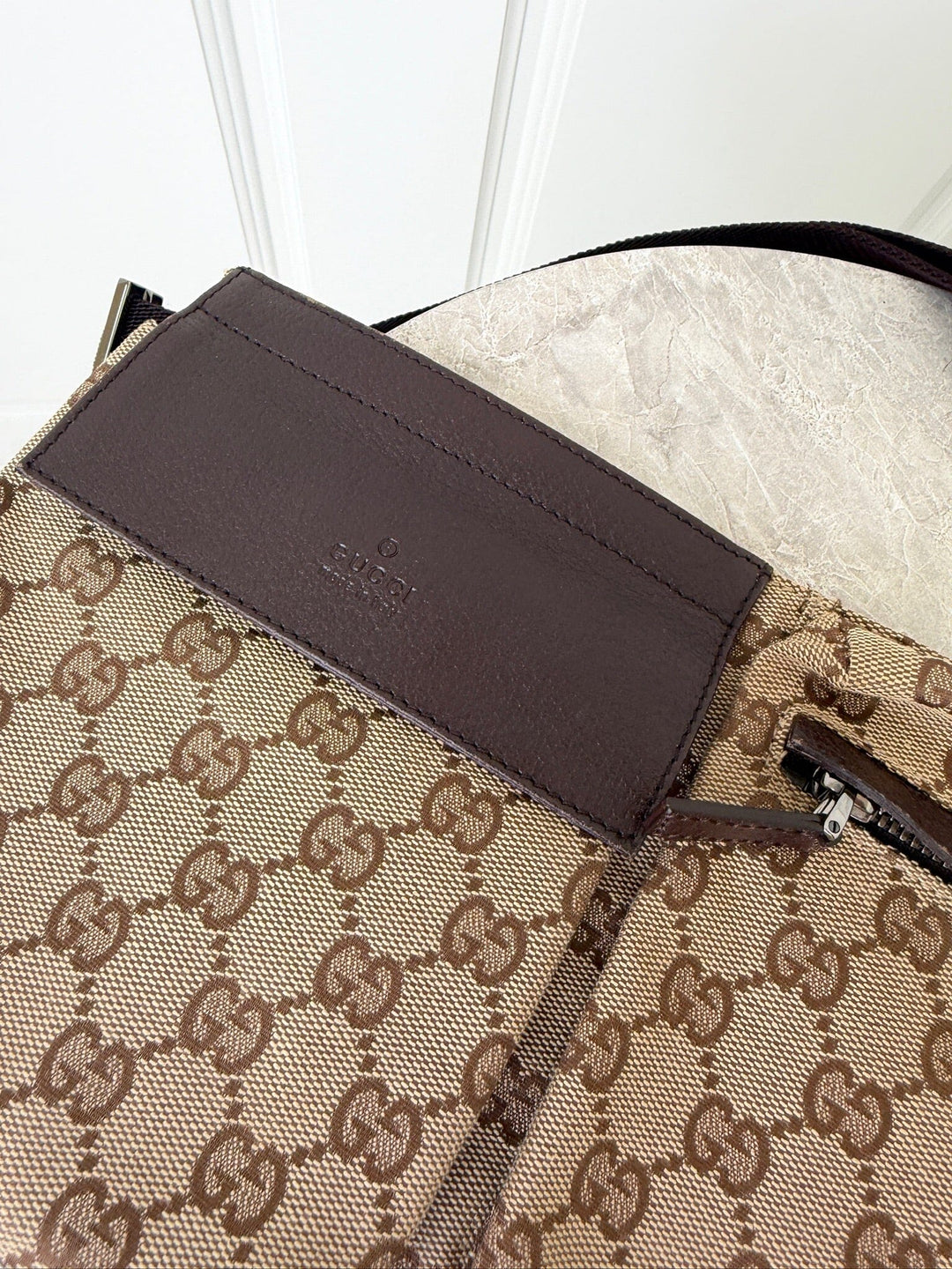 Preloved Vintageline X Molly&My - Gucci Bumbag 3335 – Vintage - Logo Bæltetasker 