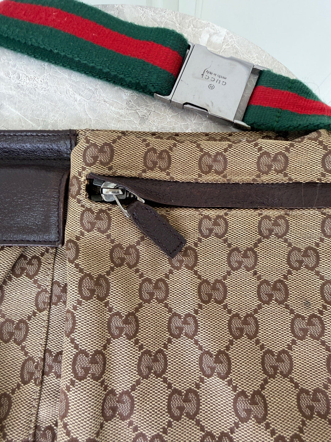 Preloved Vintageline X Molly&My - Gucci Bumbag 3336 – Vintage - Logo Bæltetasker 