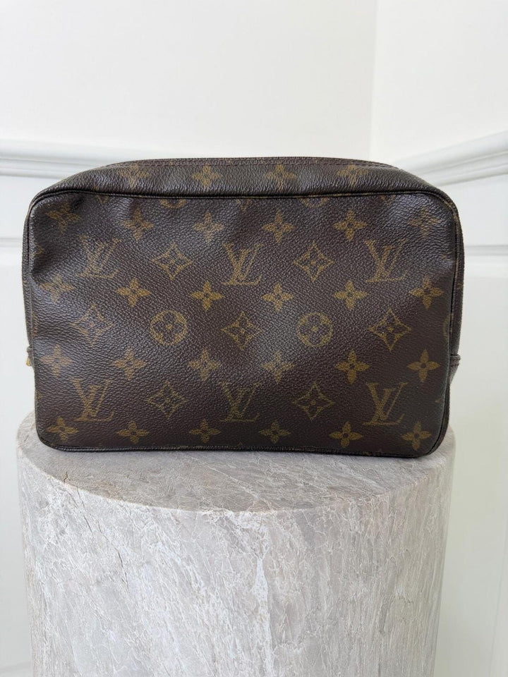 Preloved Vintageline X Molly&My - Louis Vuitton Toilettaske – Monogram Canvas - Monogram Canvas Toilettasker 