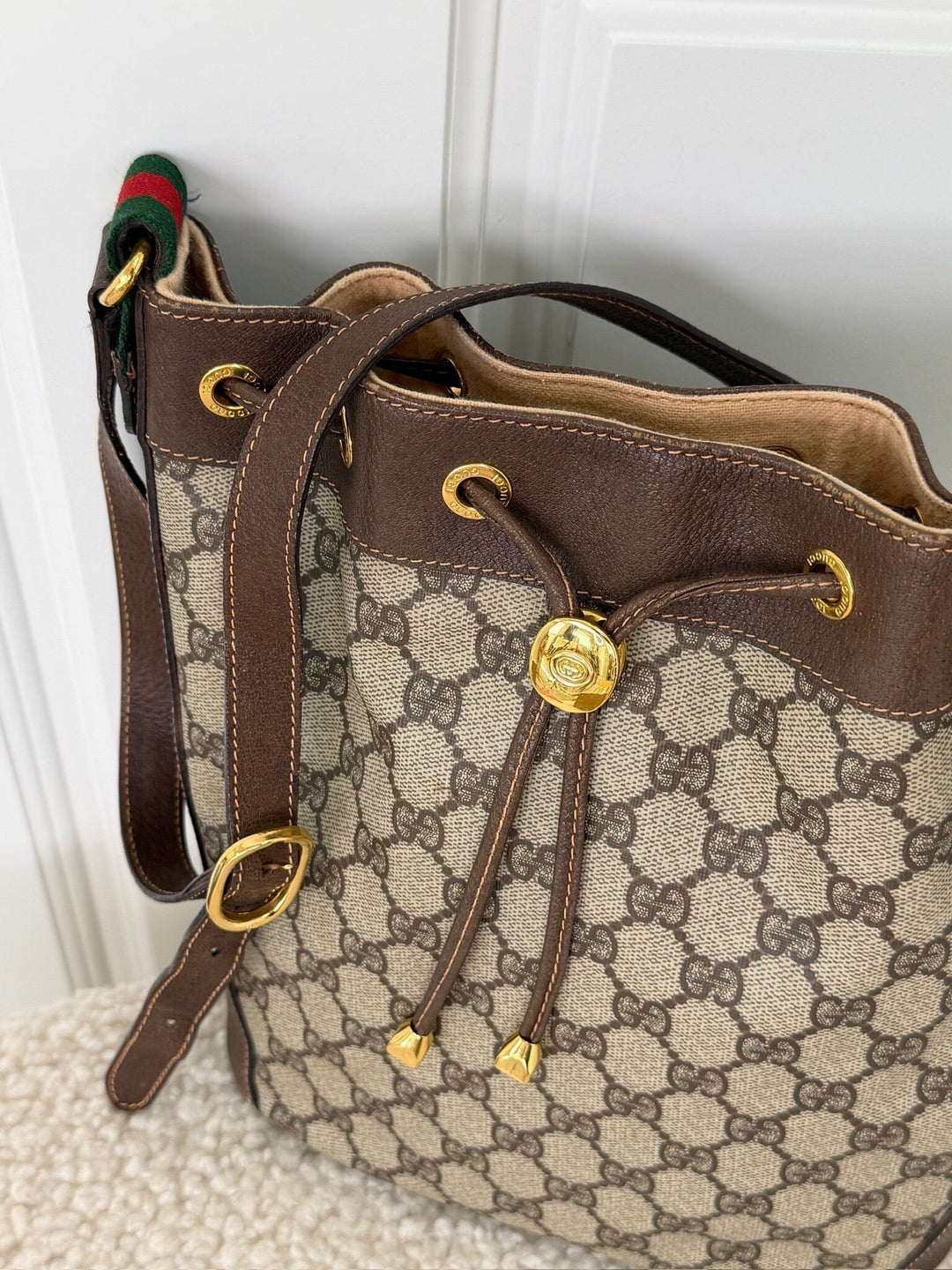 Preloved Vintageline x Molly&My - Vintage Gucci Bucket Bag – Gg Canvas & Kalveskind - Logo Tasker 