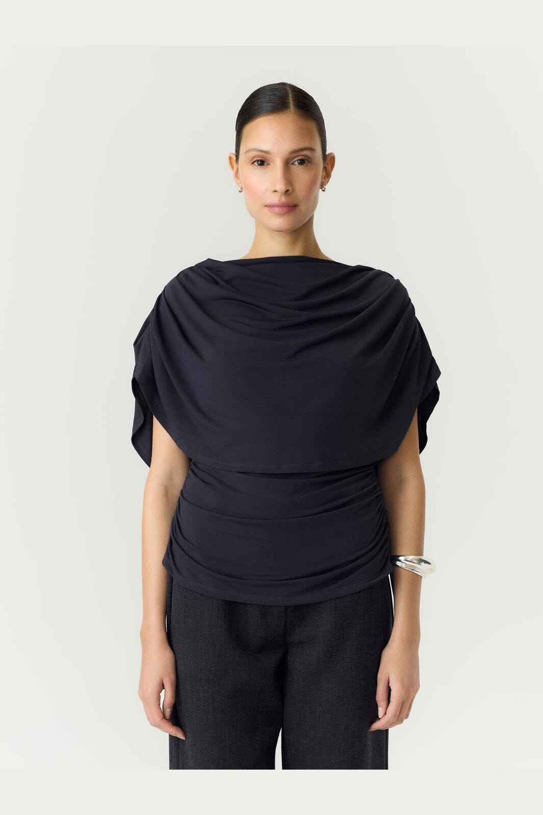 YAS - Yasdrala Cape Top Story - 5185840 Asphalt