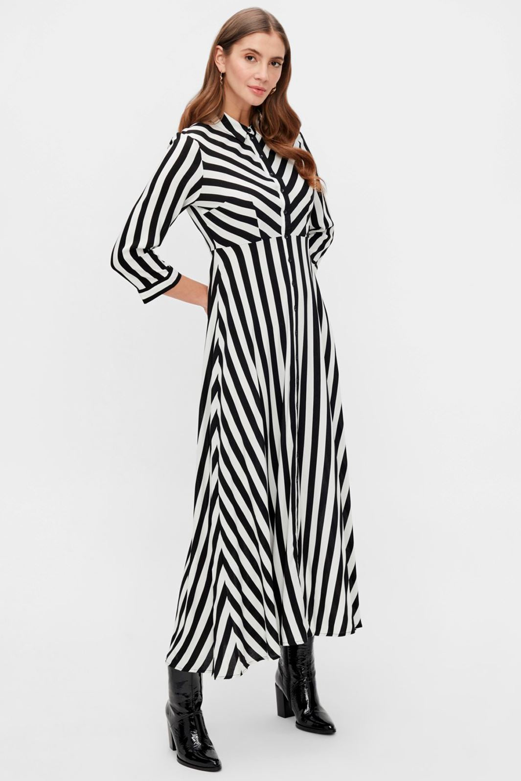 Forudbestilling - Y.A.S - YasSavanna Long Shirt Dress - Black W. White Stripes (Slut Januar) Kjoler 