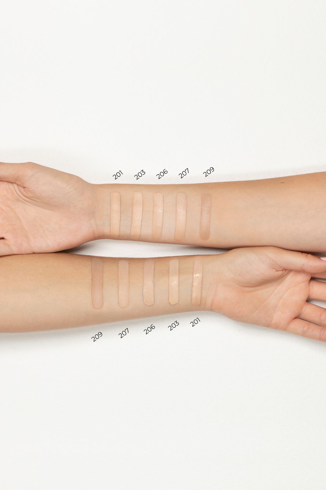 Lavinde Copenhagen - Natural Glow Liquid Foundation Ivory 206 - 30 ml Makeup 